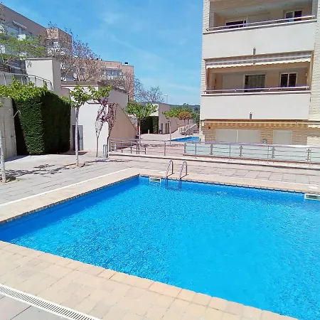 Vivalidays Alicia - Fenals - Apartment Lloret de Mar