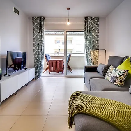 Vivalidays Alicia - Fenals - Apartment Lloret de Mar