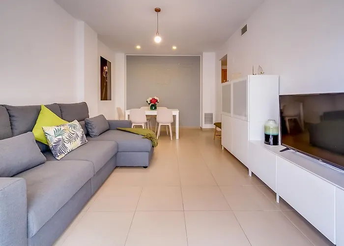 Vivalidays Alicia - Fenals - Apartment Lloret de Mar